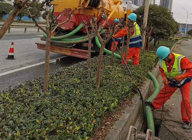 蓬安市政管道清淤